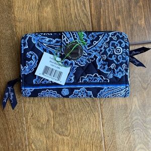 Vera Bradley  Wallet